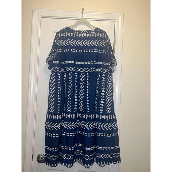 Bloom Chic Bloom Dress -Geometric Dress Dark Blue and White Size 14/16 1X - Picture 3 of 6